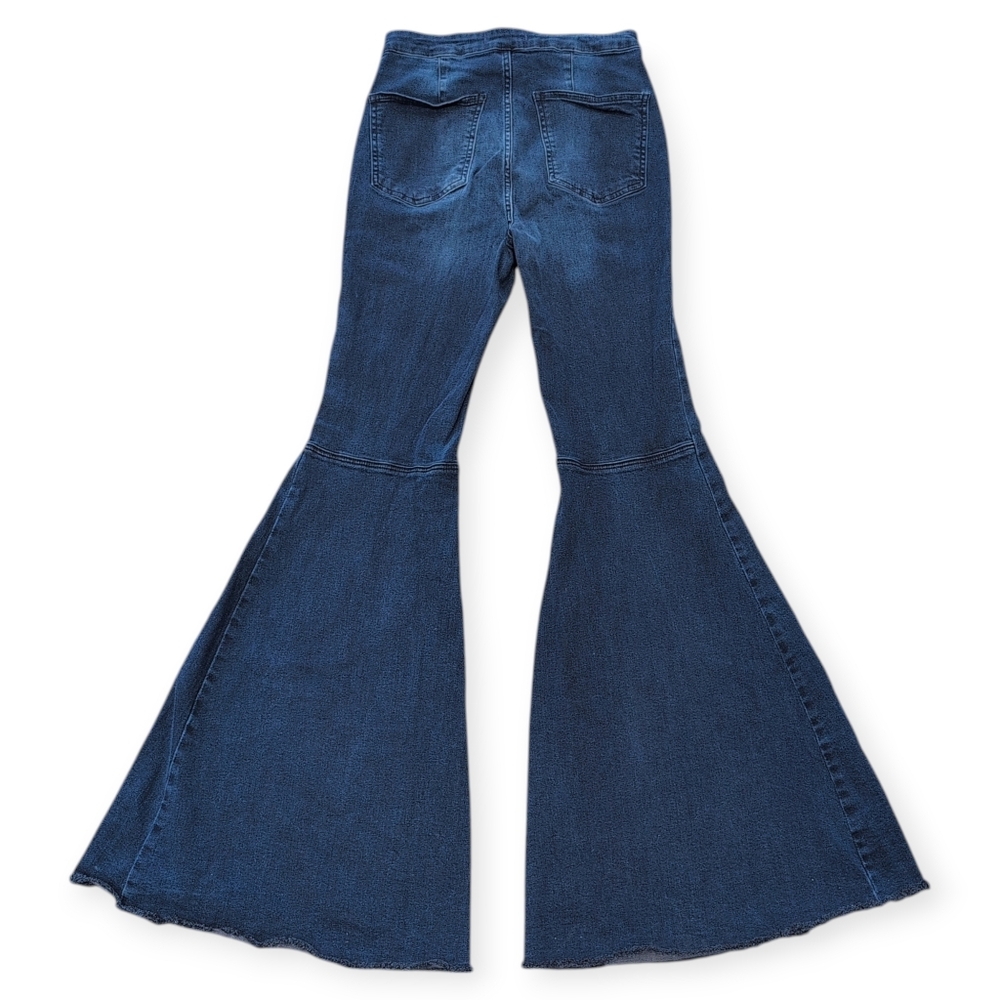 FREE PEOPLE wide leg flare jeans size 28 - Picture 2 of 5